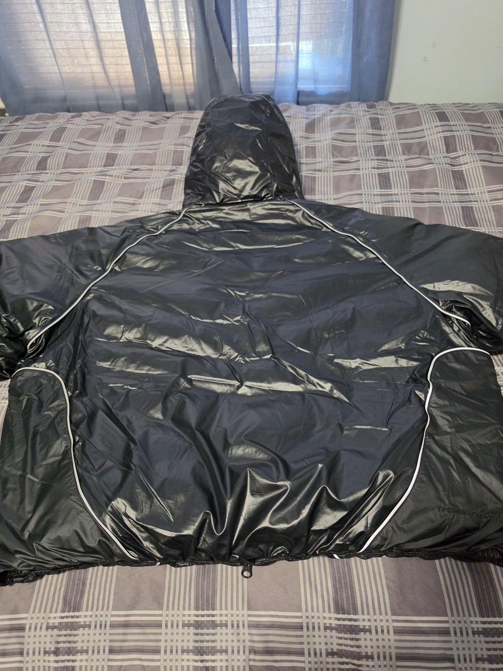 Nike Tech Bubble Jacket - Picture 8 of 12